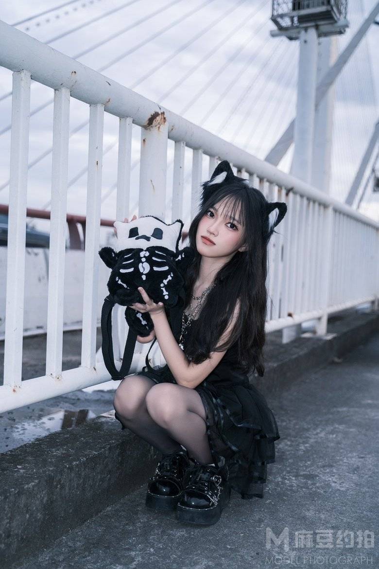 胶片模特