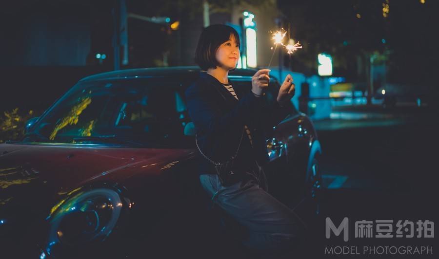 夜景模特
