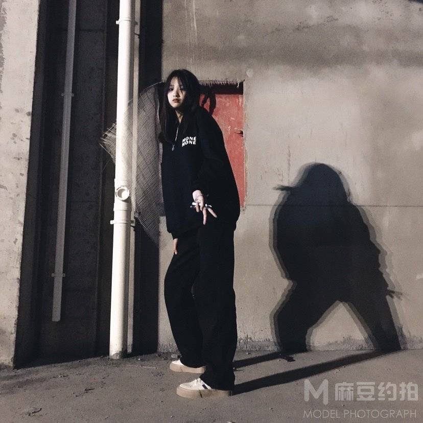 夜景模特
