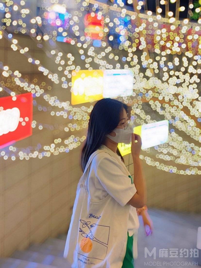 夜景模特