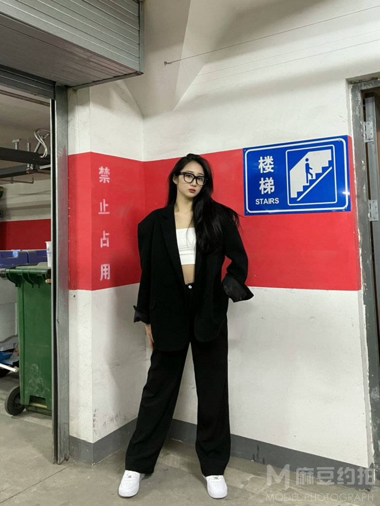 情侣模特