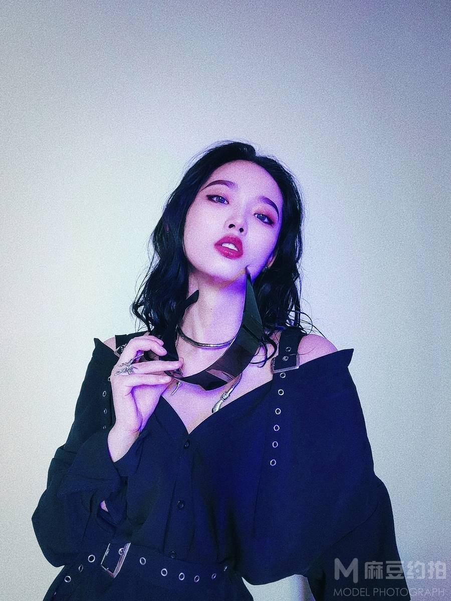 暗黑模特