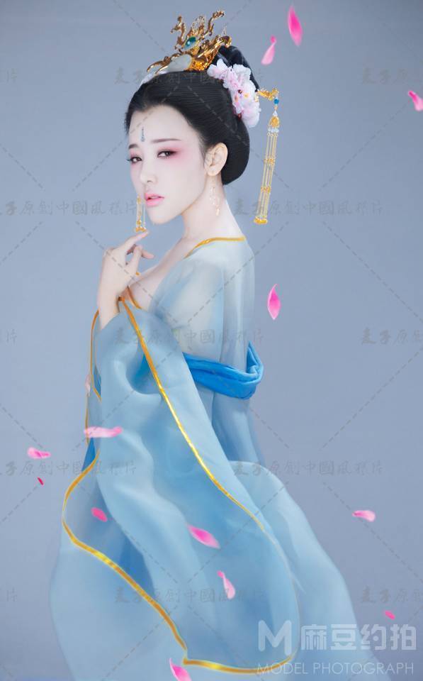 民国模特