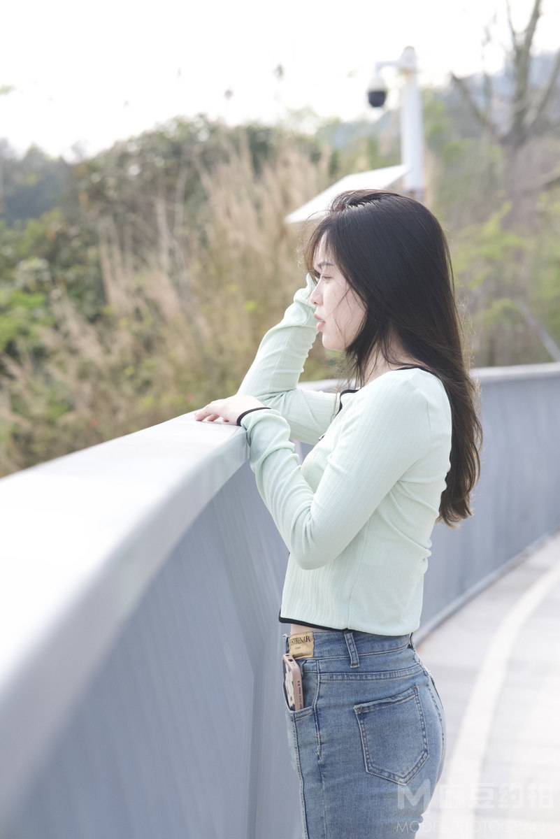 清新模特