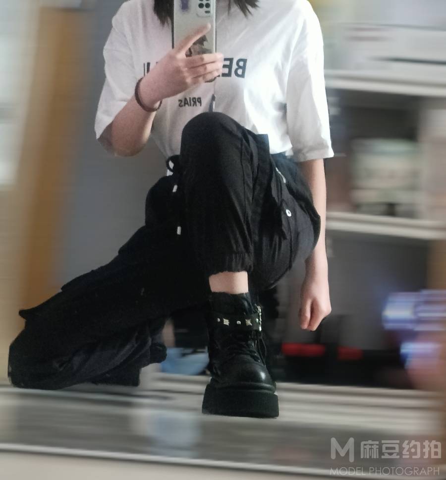 黑白模特