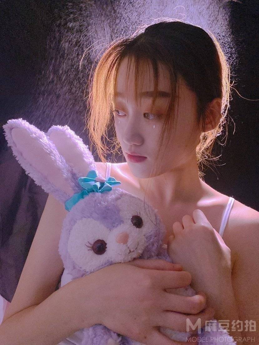 黑白模特