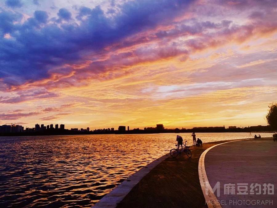 纪实模特