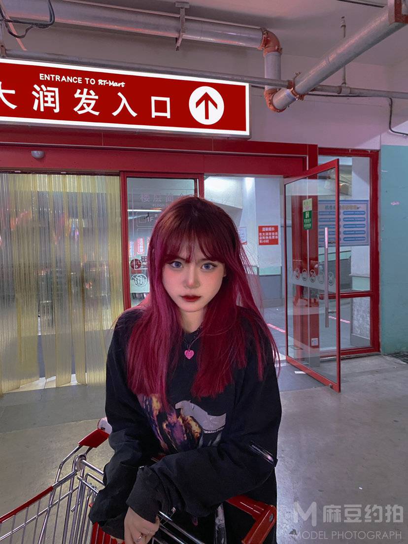 校园模特