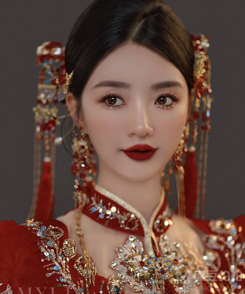 妆容模特