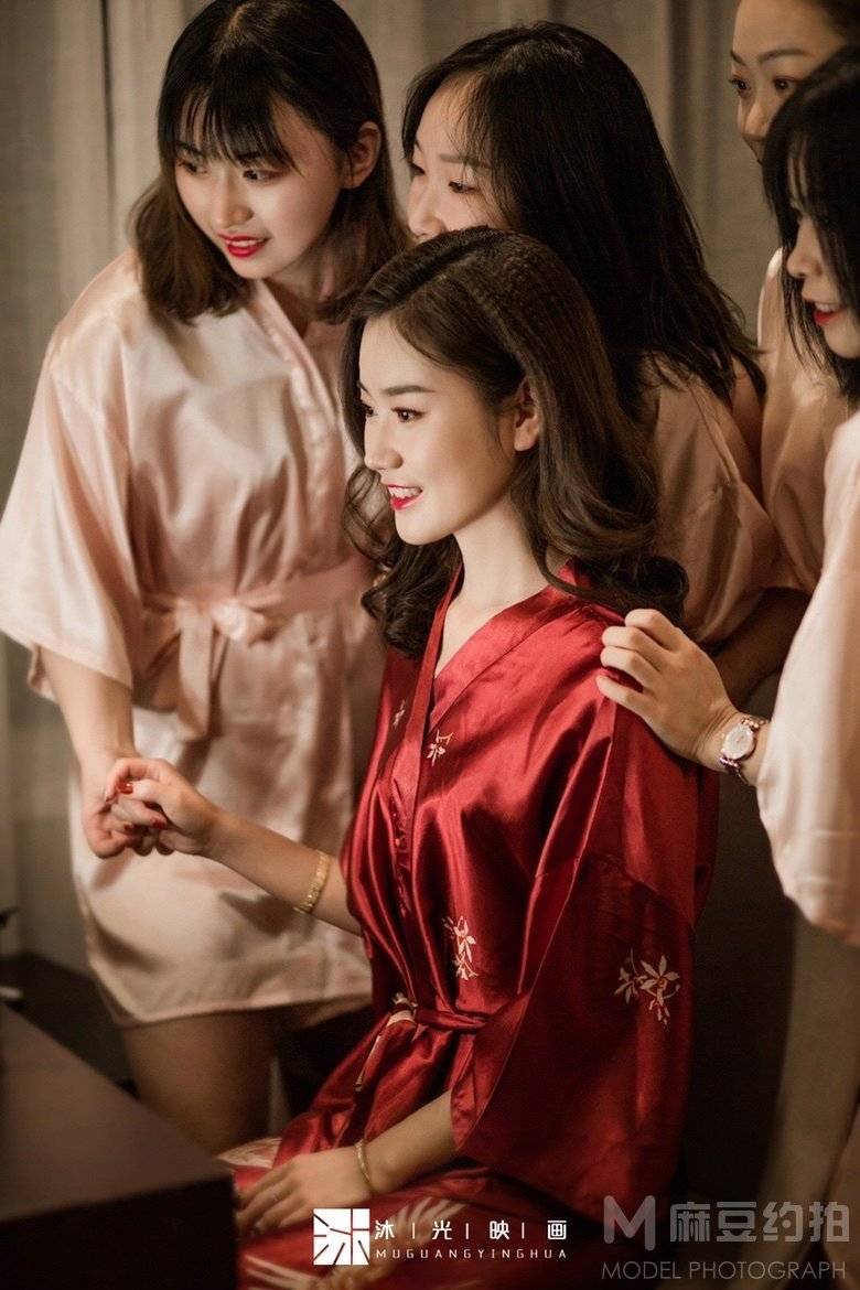 纪实模特