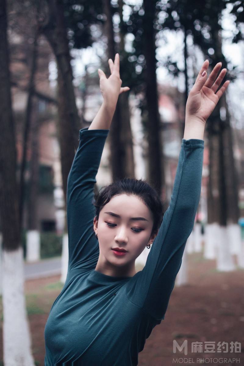 校园模特