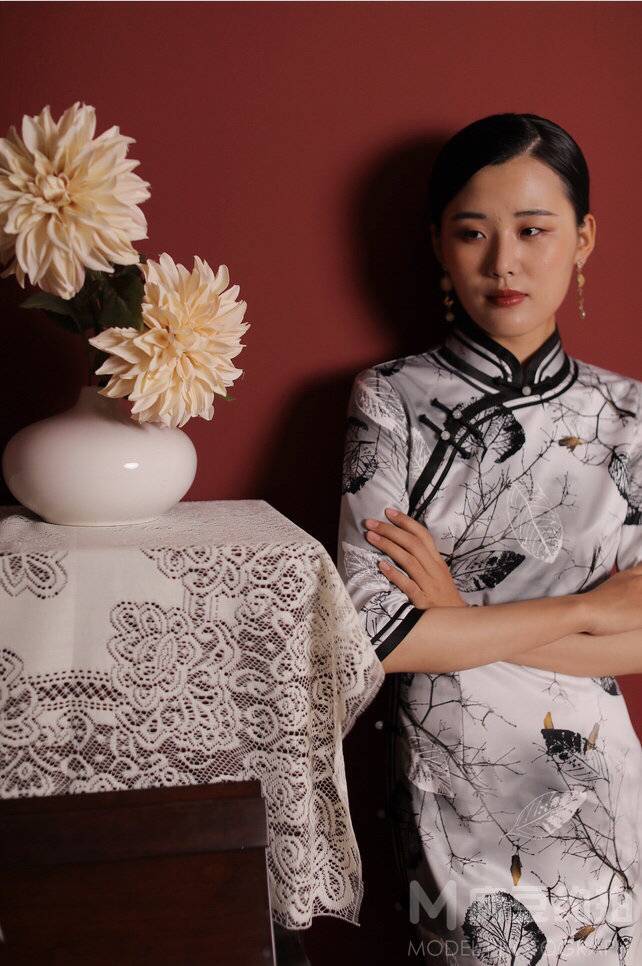 民国模特