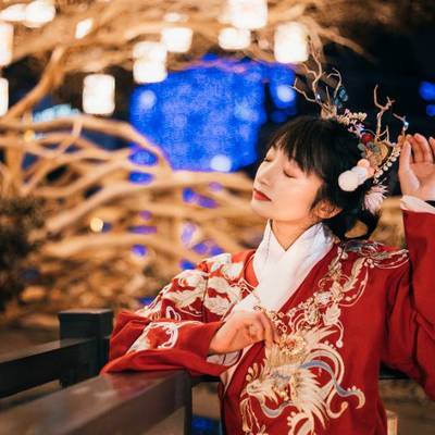 汉服模特