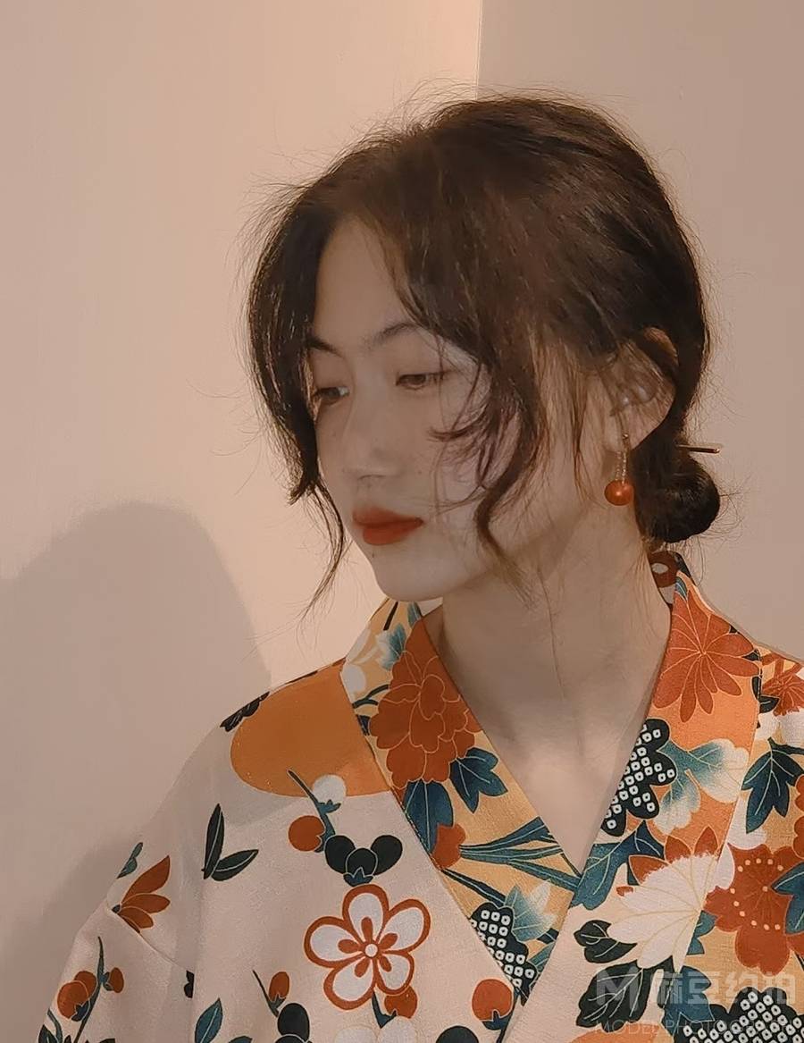 和服模特