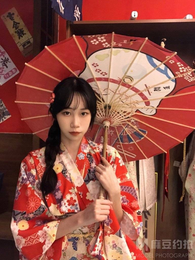 和服模特