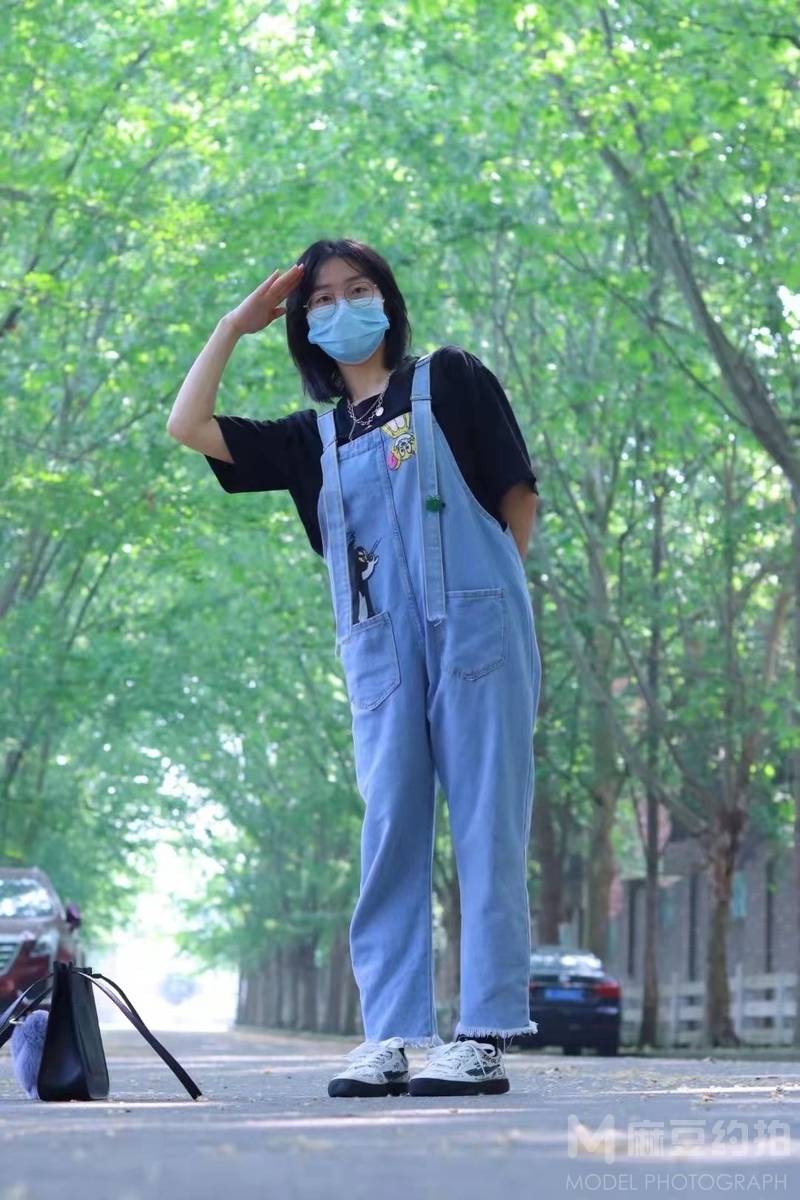 清新模特