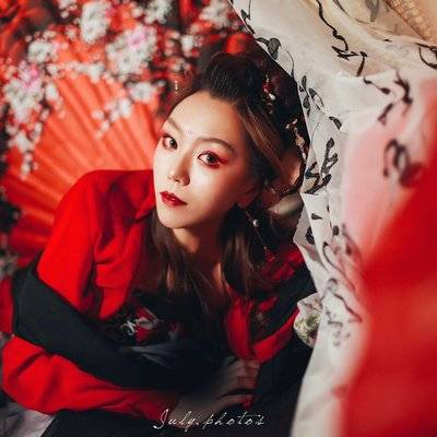 妆容模特