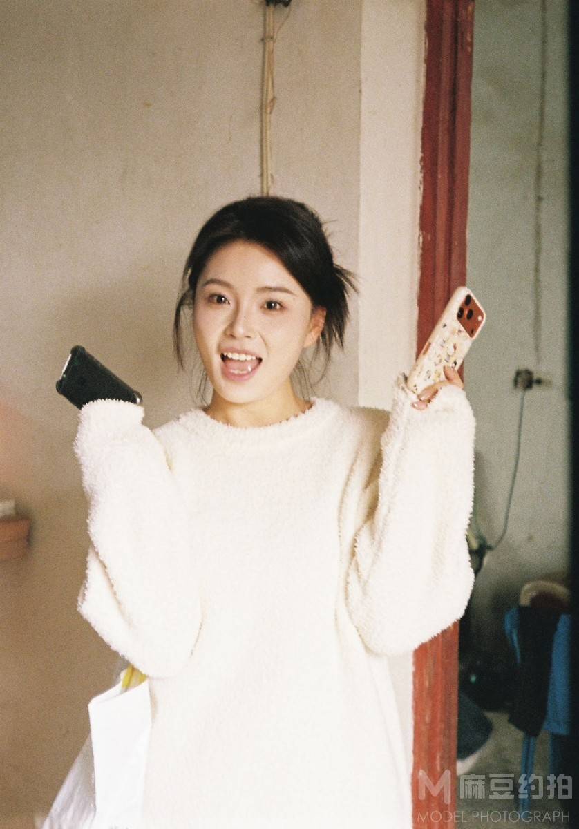 胶片模特
