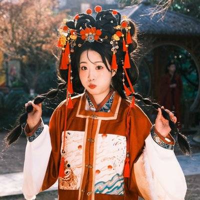 汉服模特