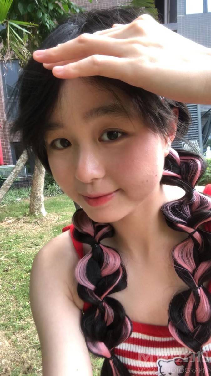 少女模特