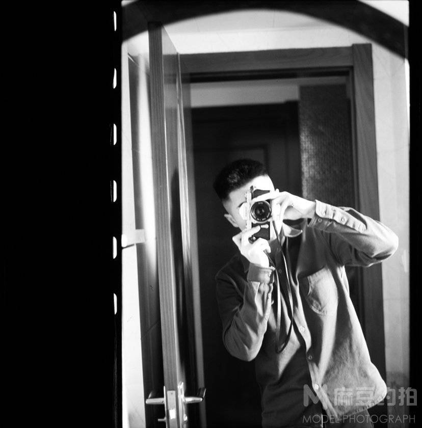 胶片模特