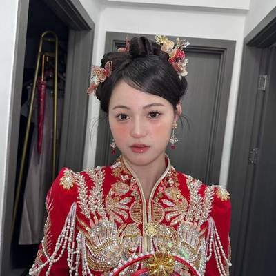妆容模特