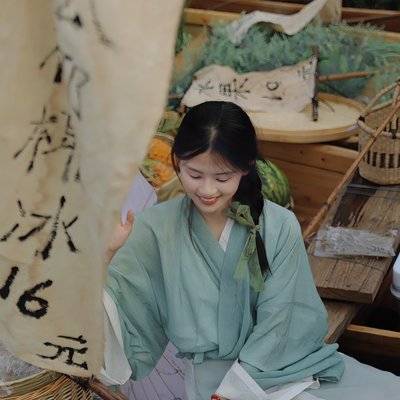 汉服模特