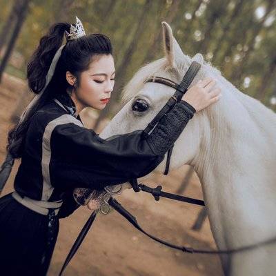 汉服模特