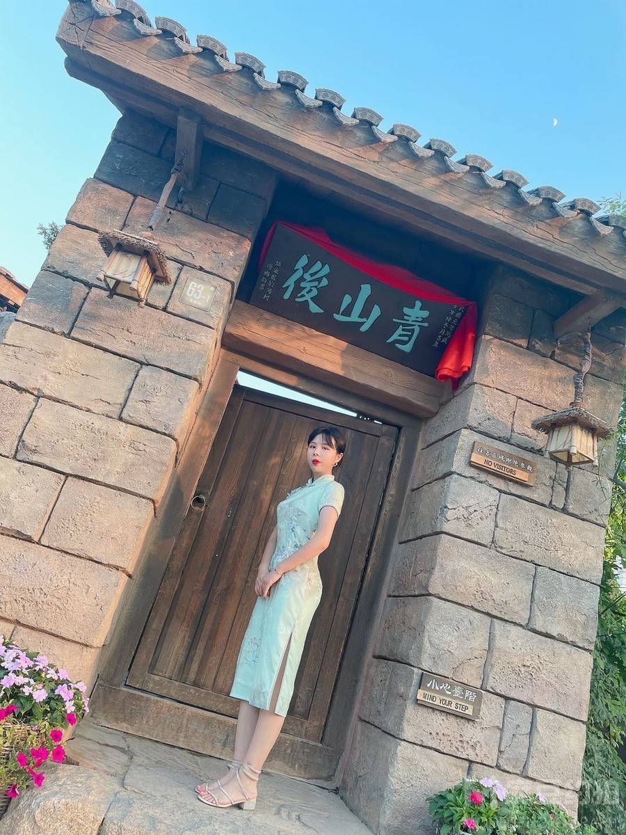 校园模特
