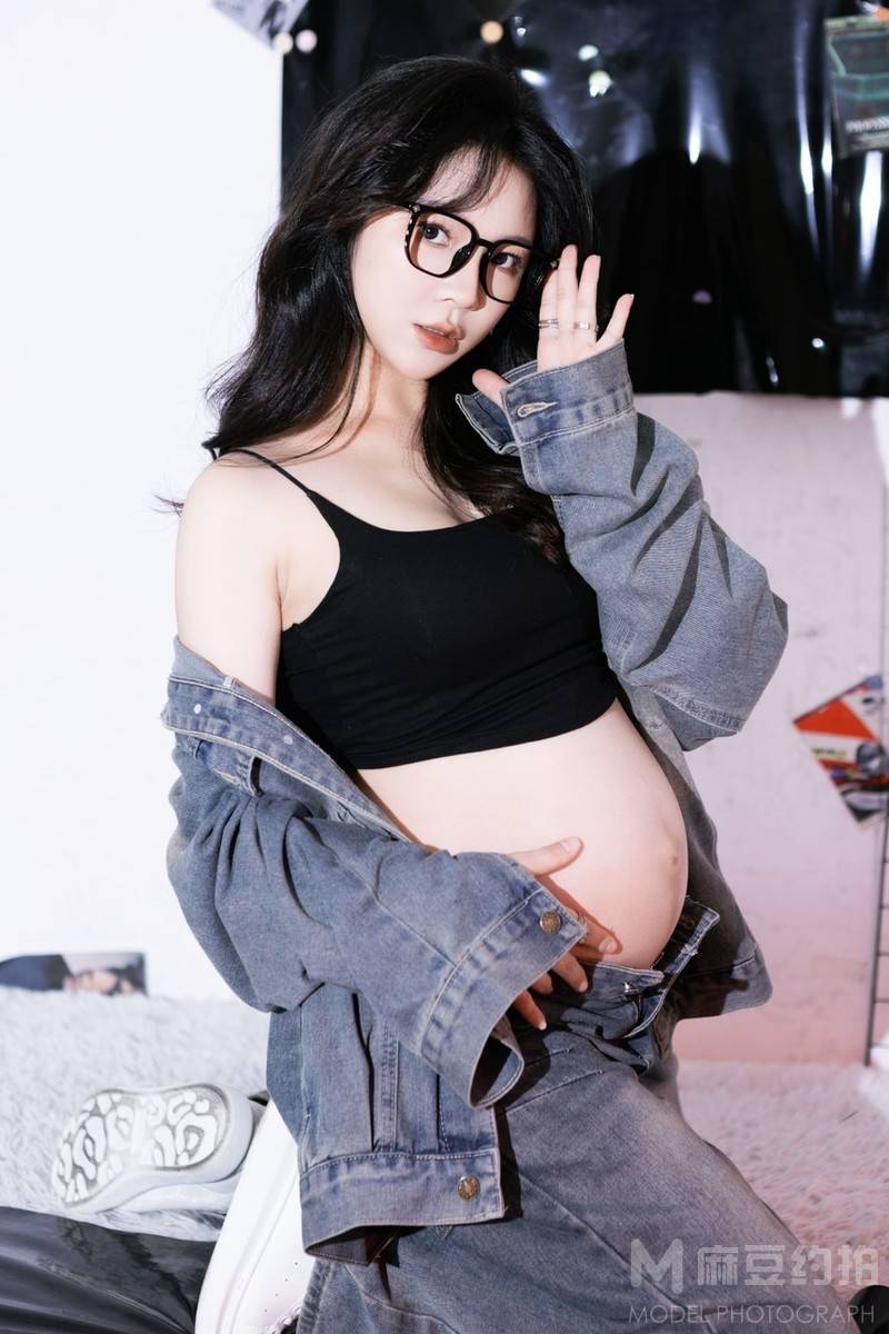 孕照模特