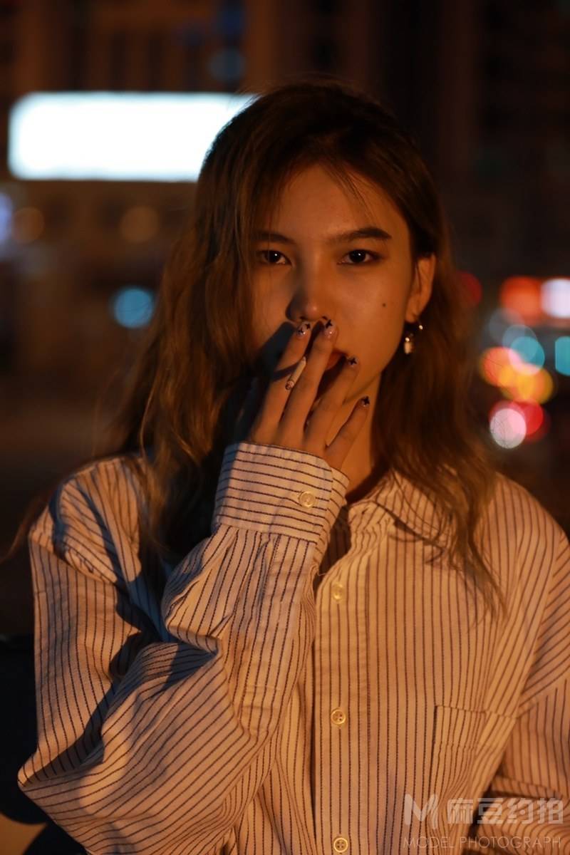 夜景模特