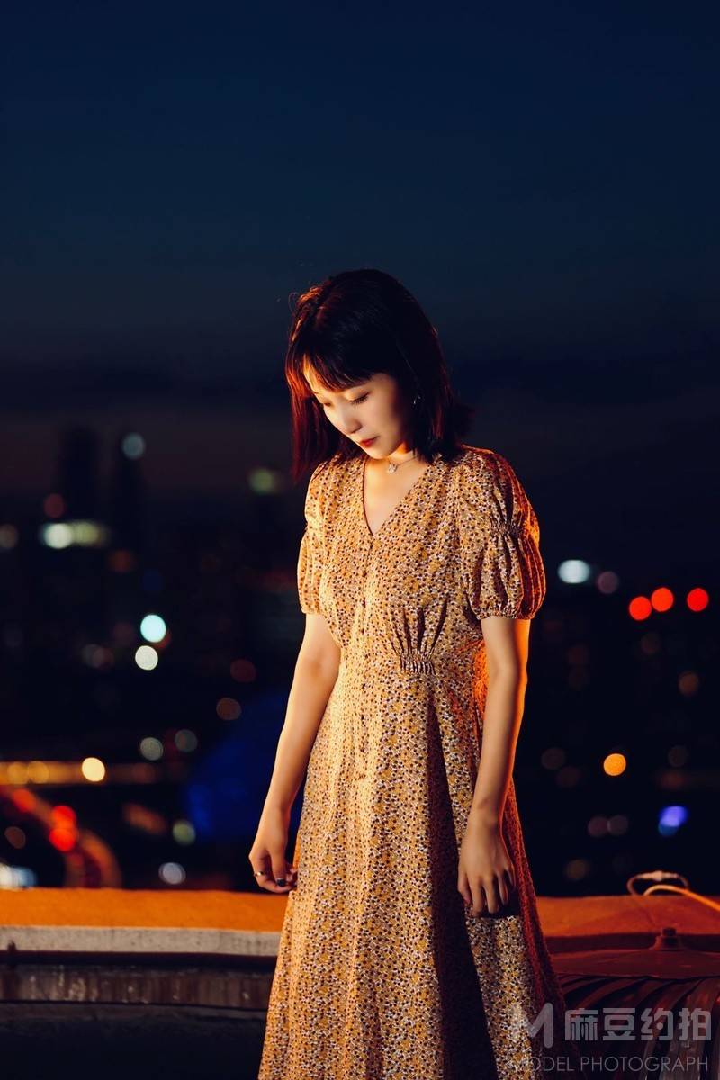 夜景模特