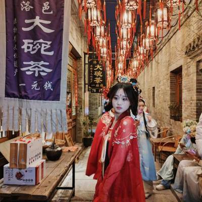 汉服模特