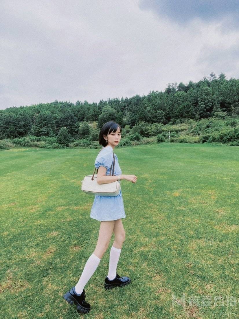胶片模特