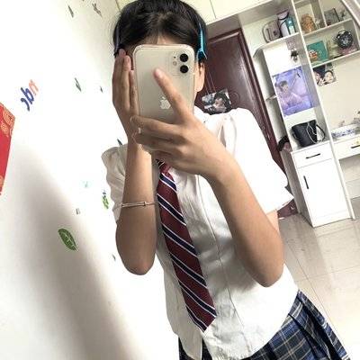 黑白模特