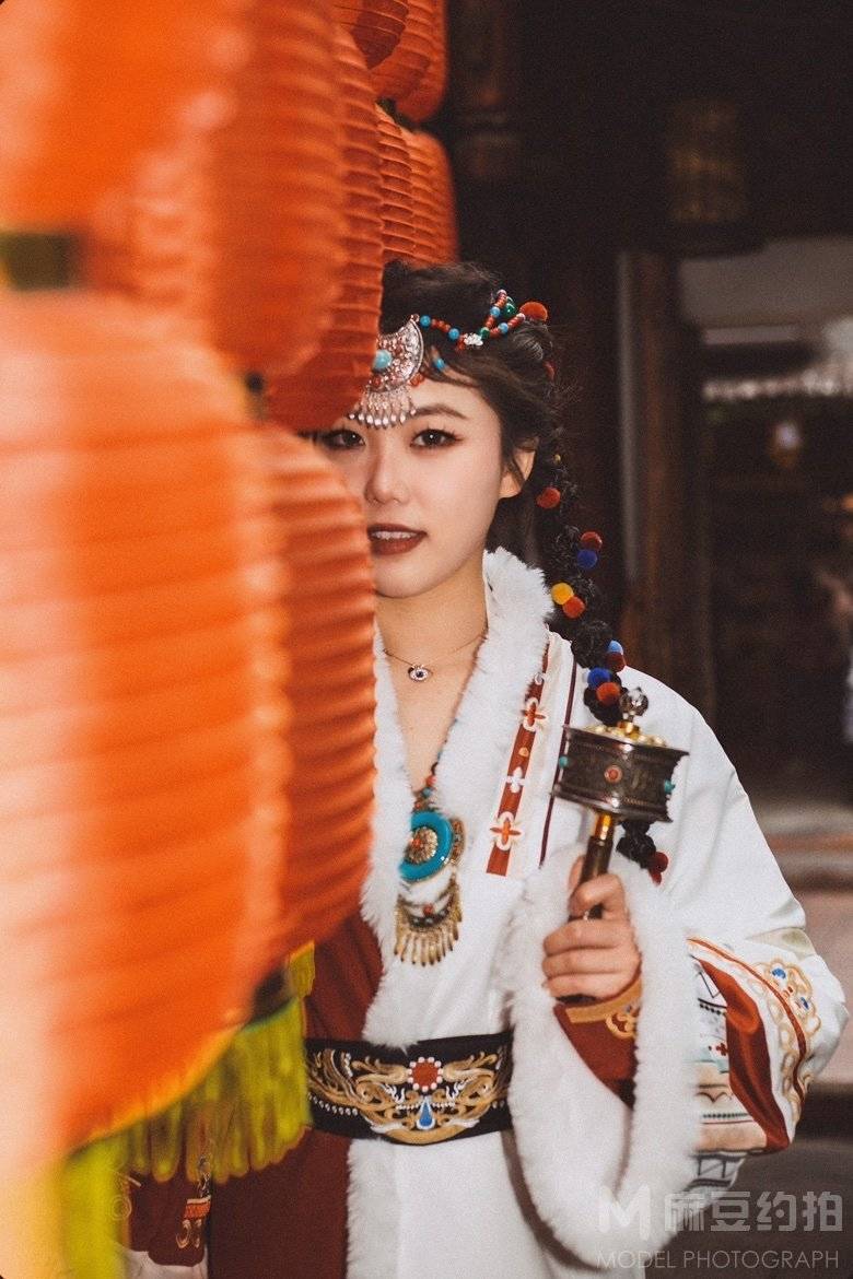 民国模特