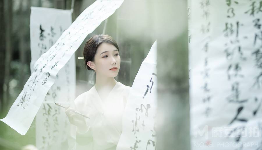 清新模特