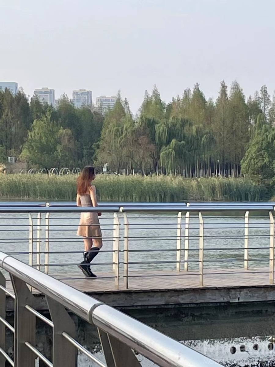 纪实模特