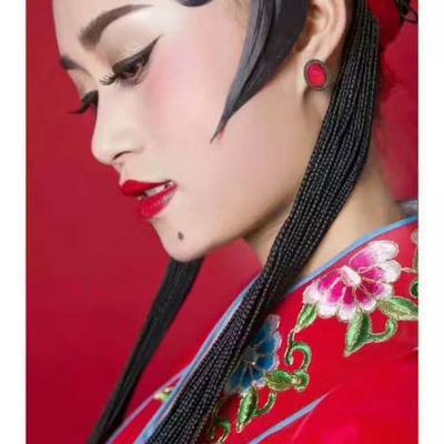 妆容模特