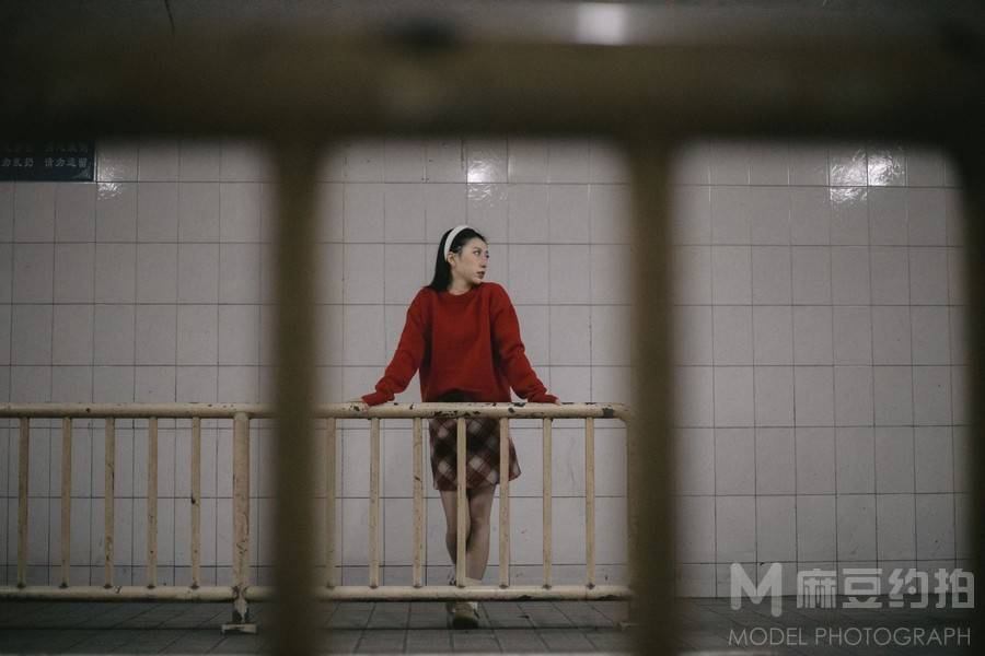 情绪模特