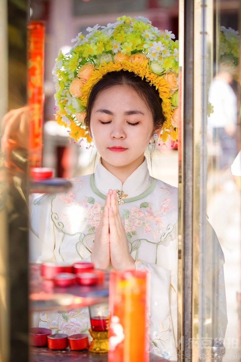 妆容模特
