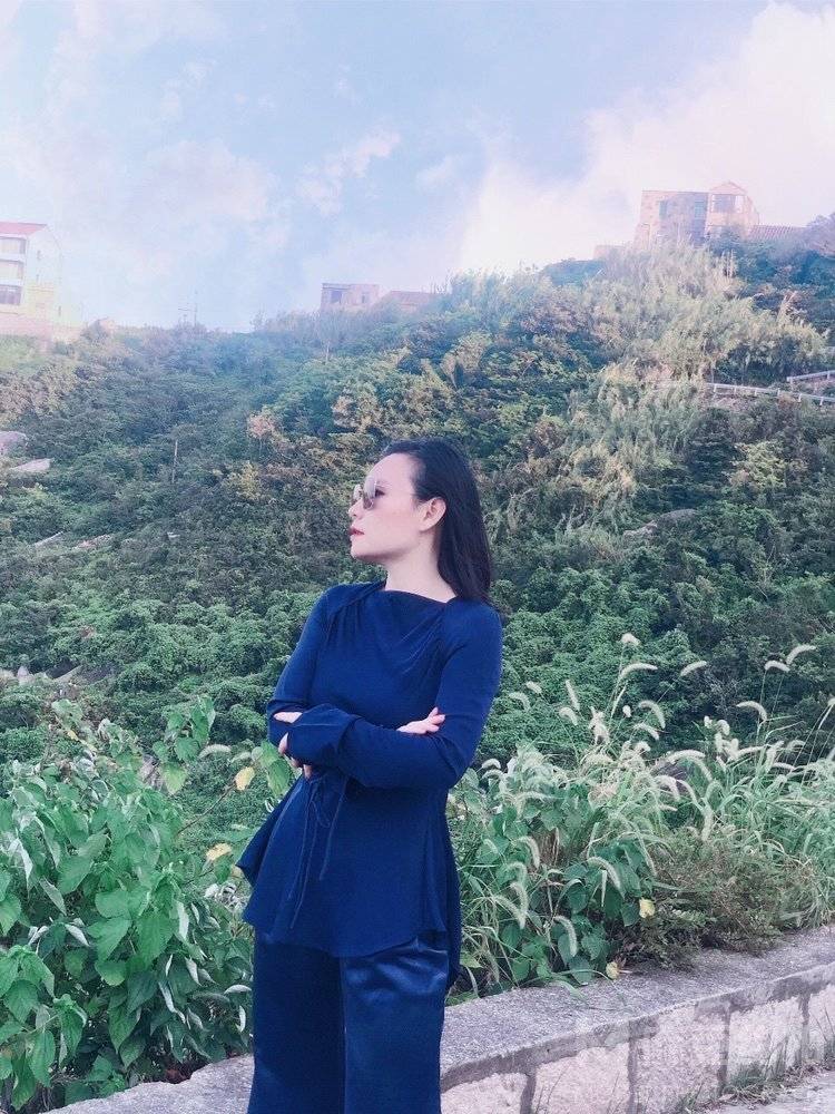 黑白模特