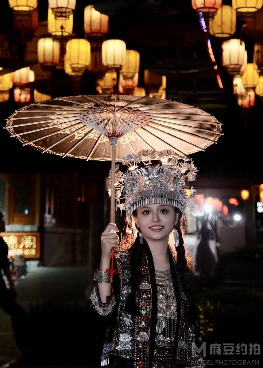 夜景模特