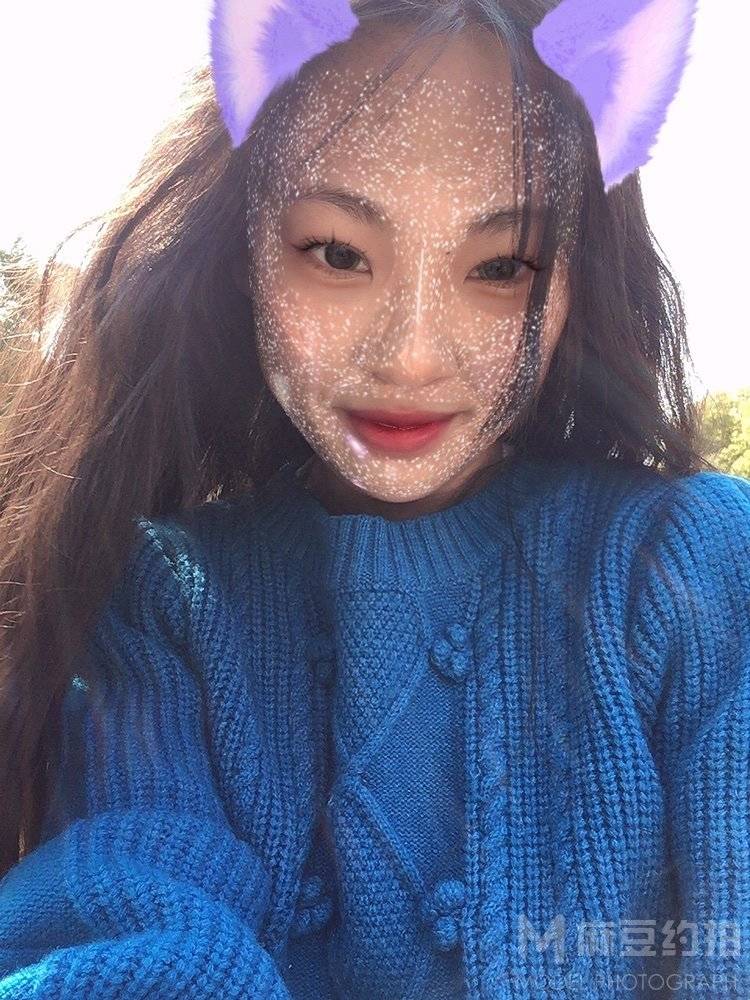 清新模特