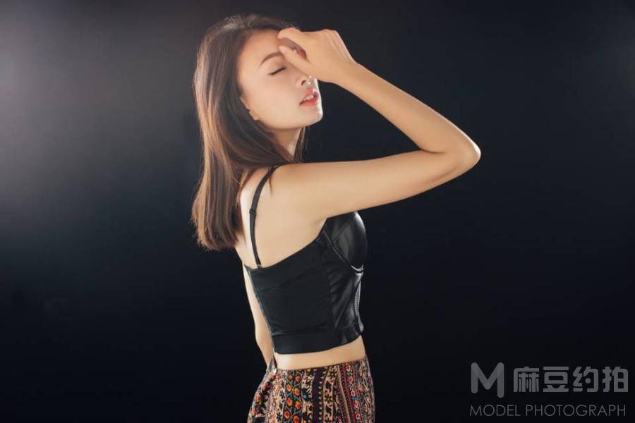 暗黑模特