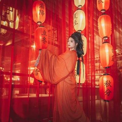 汉服模特