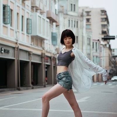 黑白模特