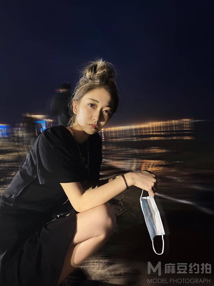 夜景模特