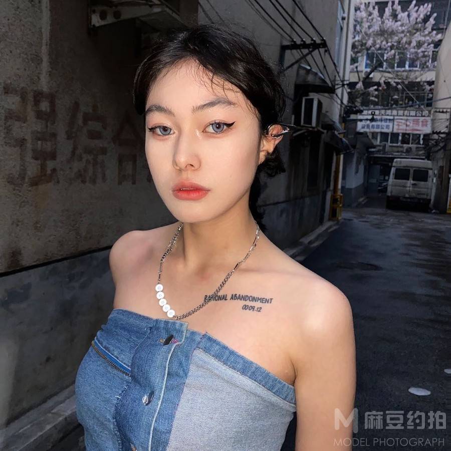 情侣模特