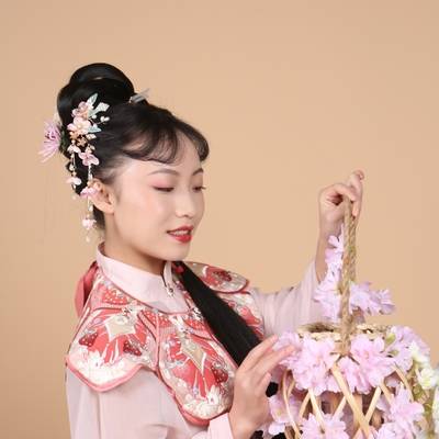 清新模特